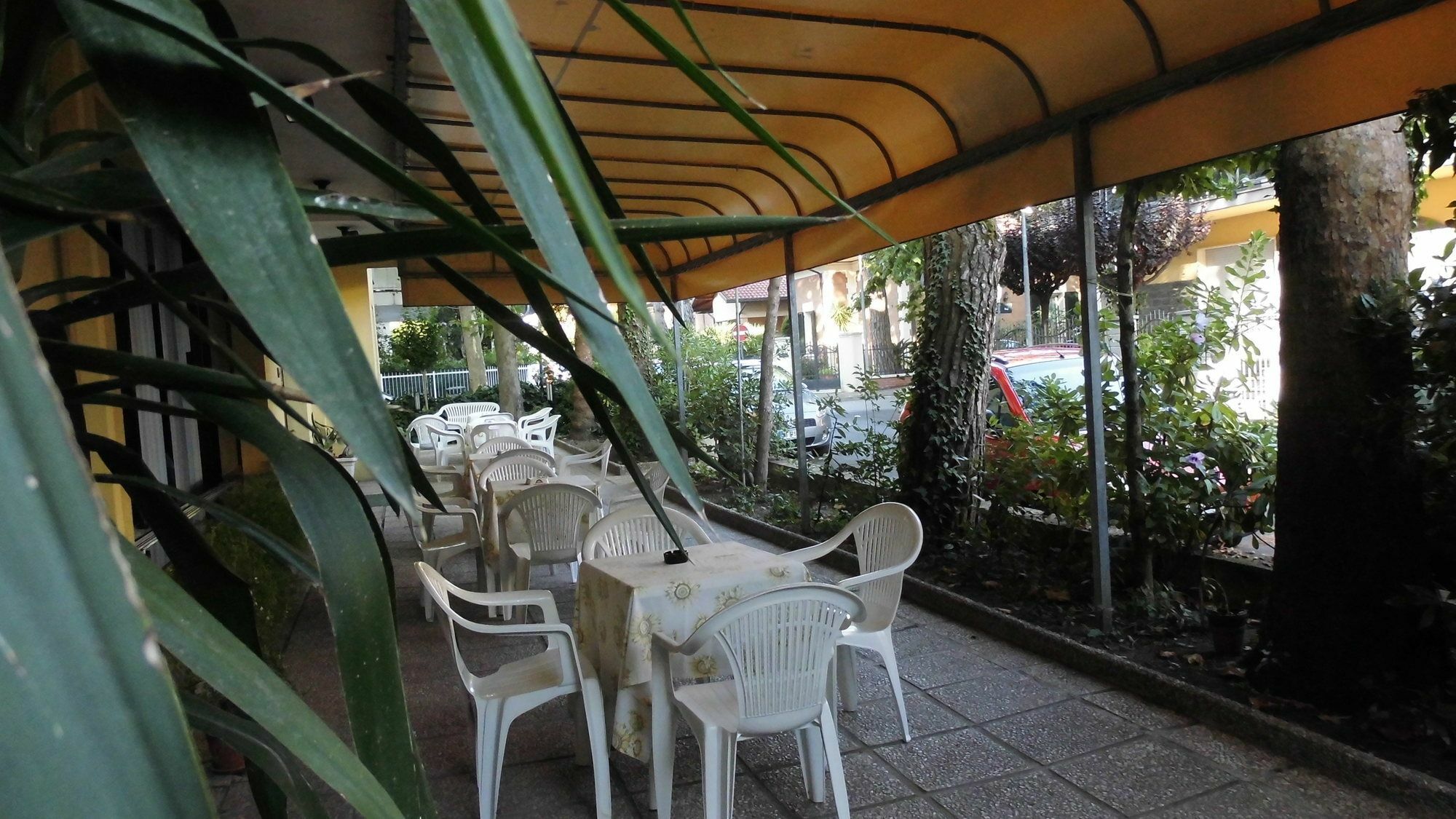 Hotel Elde Riccione Exterior foto